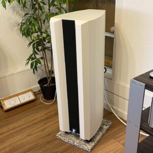 reprosoustavy Zingali, hornové reproduktory, high end audio. Audiophile setup. Hifi studio Zingali